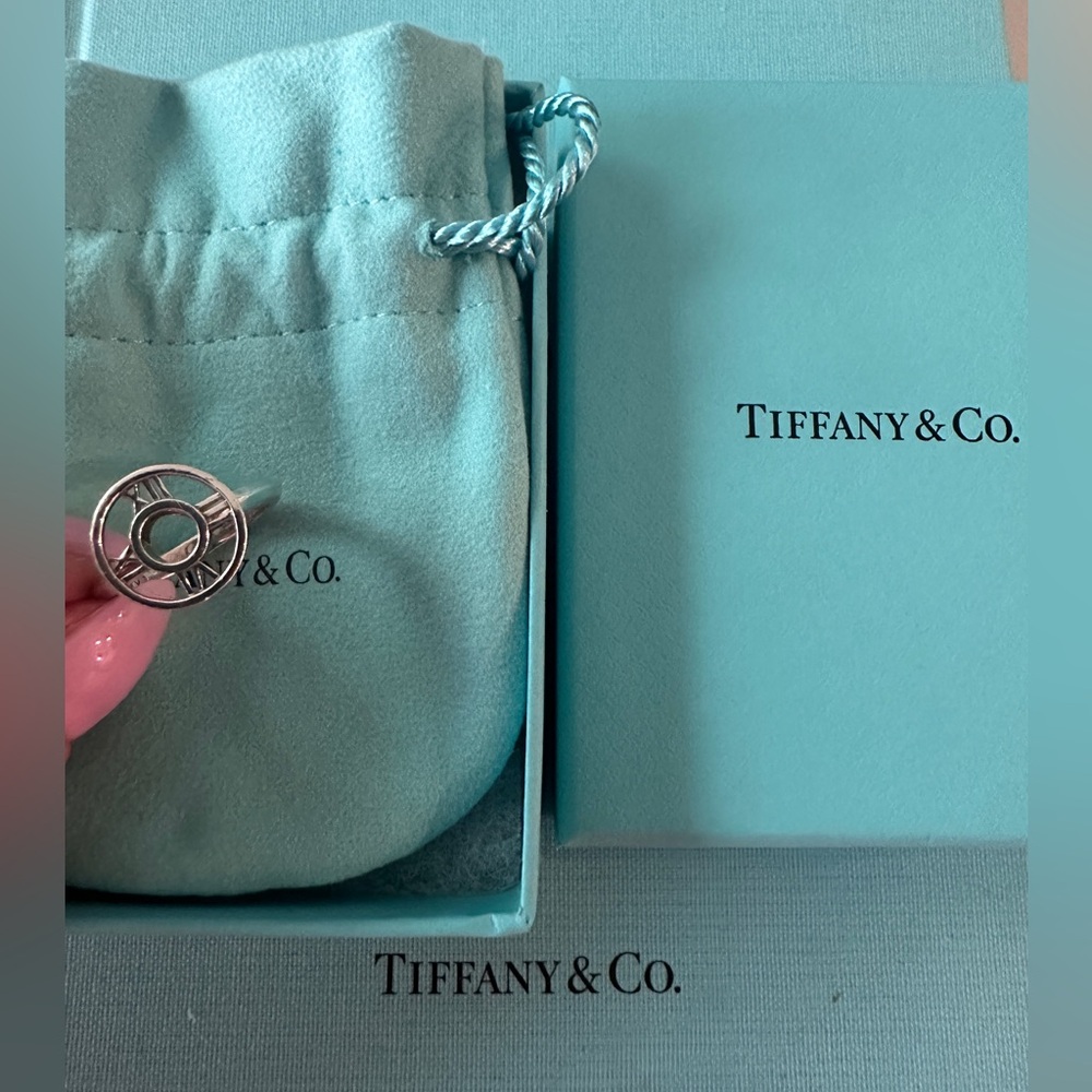 Authentic Tiffany and Co silver ATLAS ring